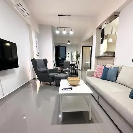 Apartment Prometheus *